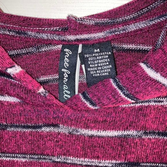 Free For All brand long sleeve Hooded Top. Women’s size Medium - Picture 2 of 9
